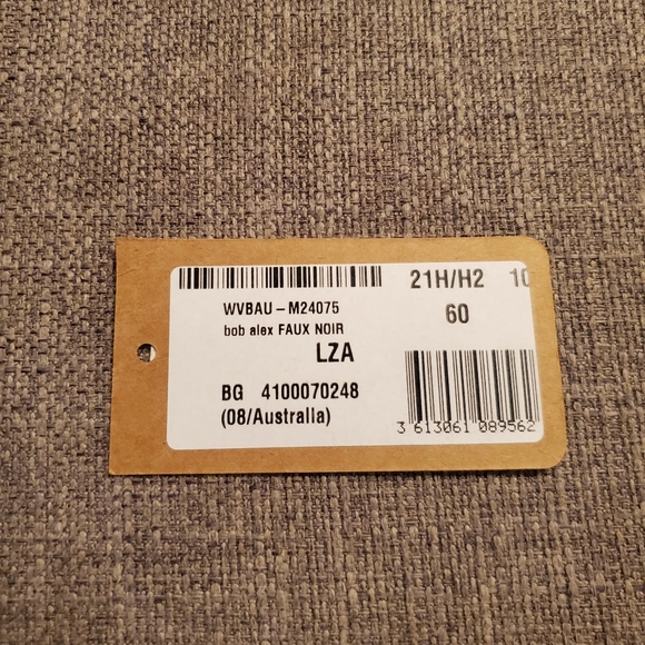 NEW A.P.C. wool bucket hat - Picture 3 of 8